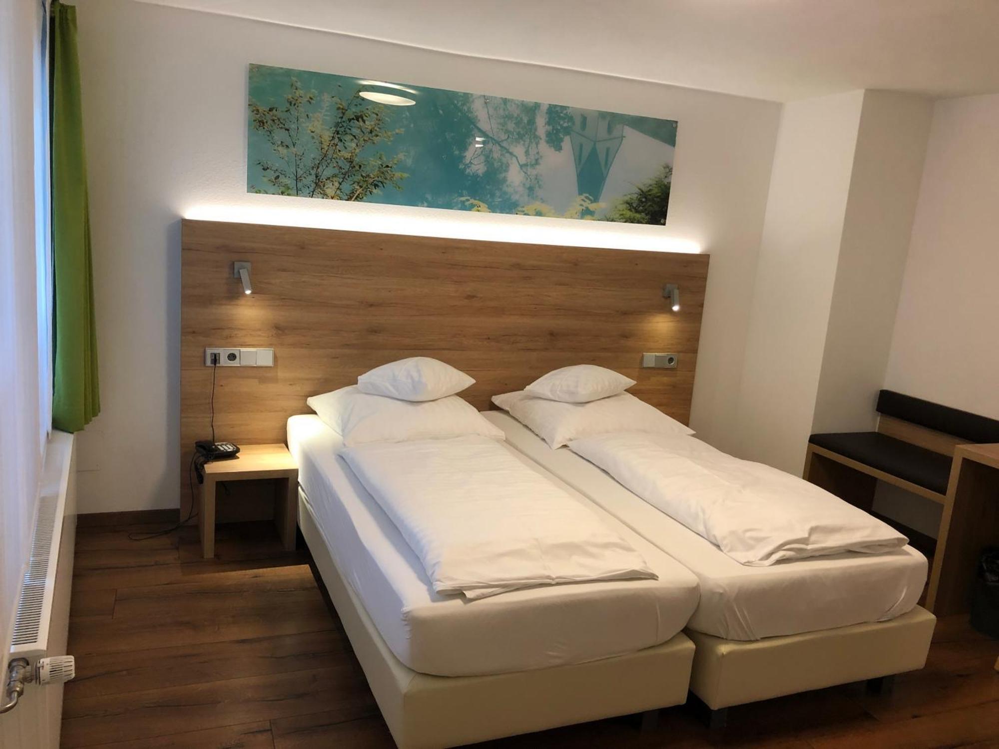 Hotel-Restaurant Ochsen Blaubeuren Δωμάτιο φωτογραφία